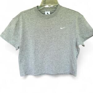 Grey nike cropped tee new